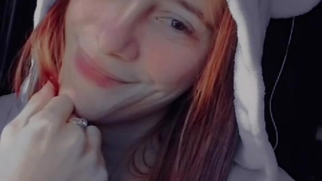 wow - video by IsaBaileys_ cam model