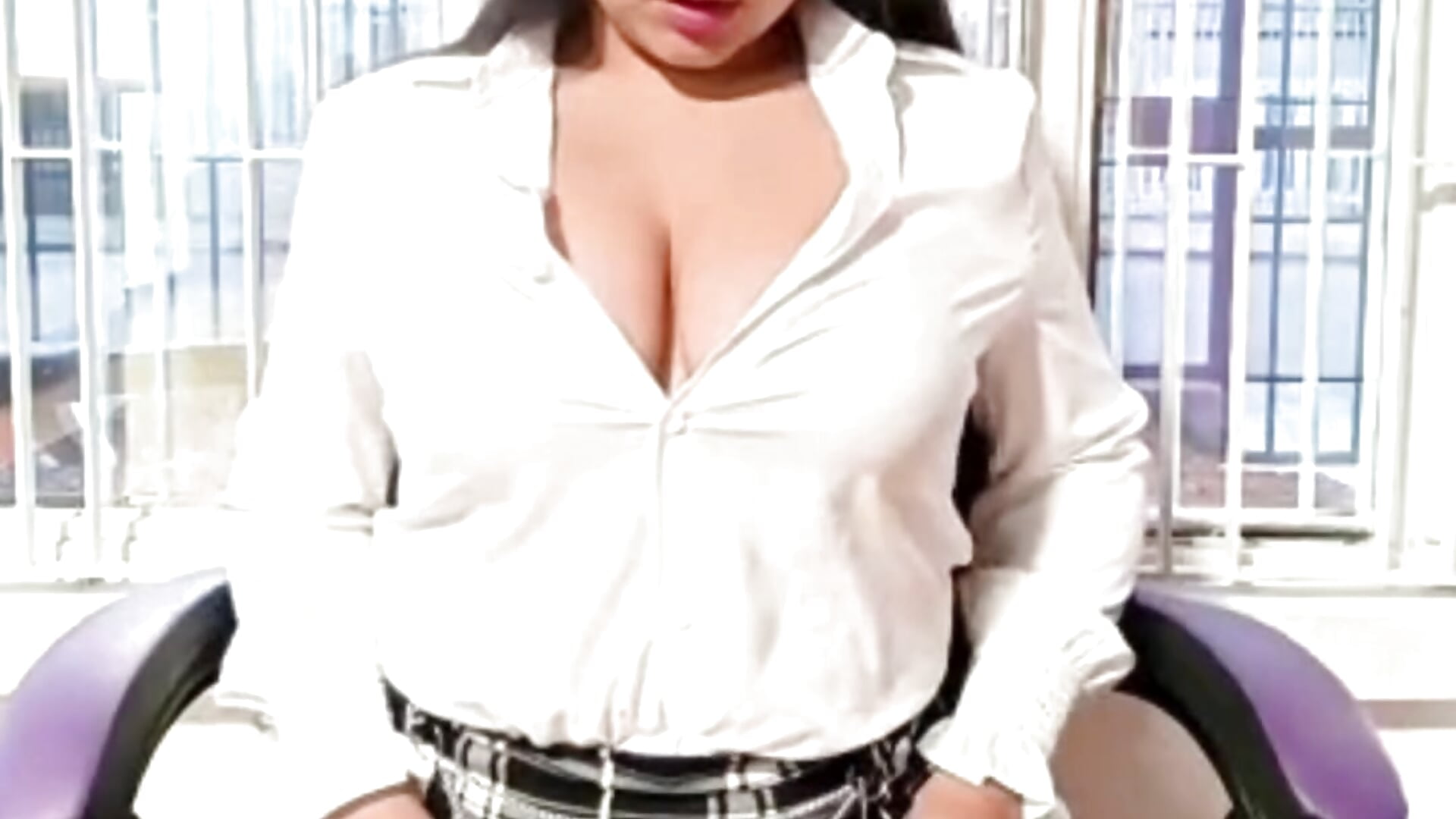 Sexy secretary 😏🔥 - video by Cute_Penelope cam model