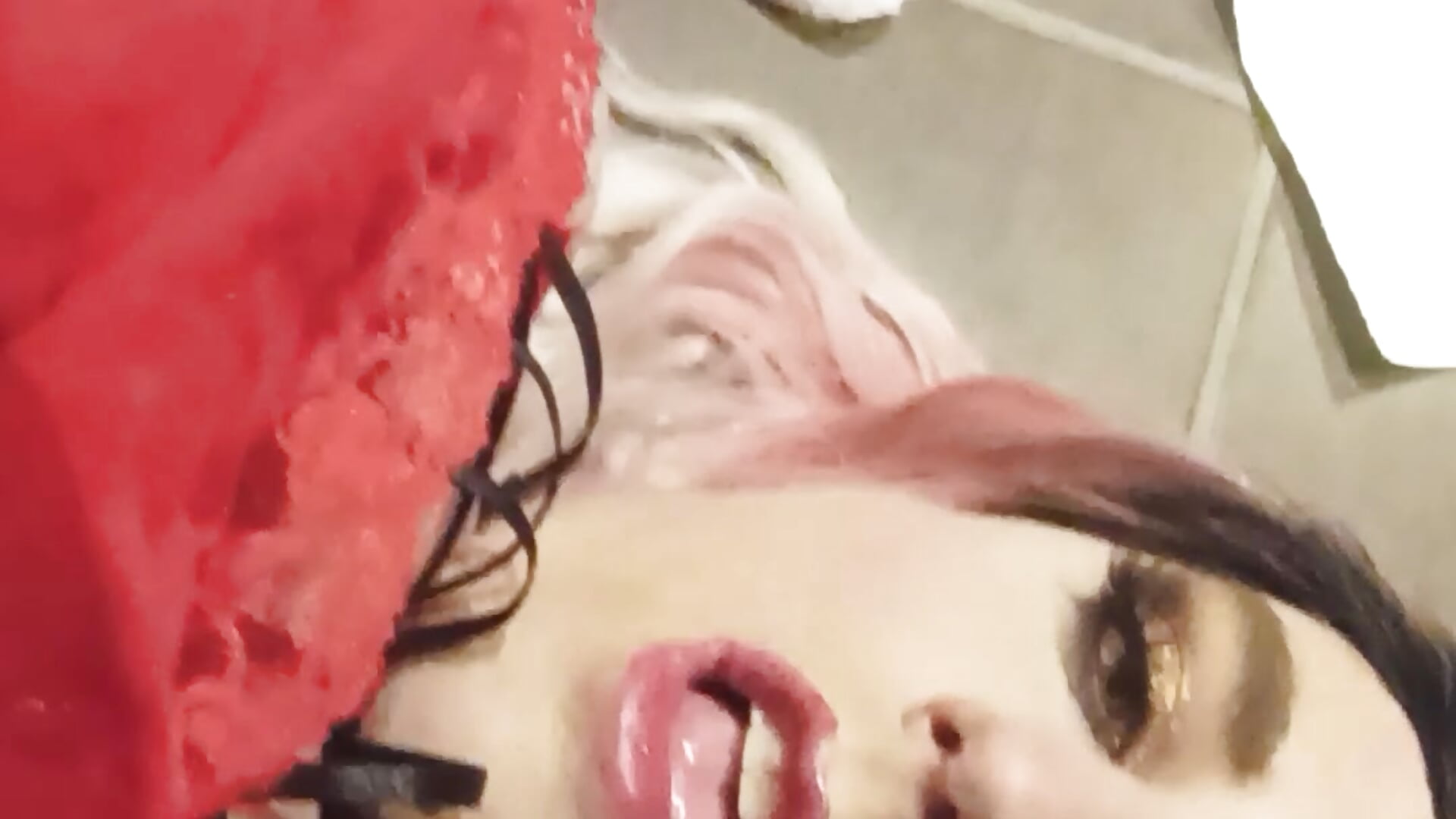 Huge double cumshot in face and mouth - vídeo de Zoeycdgirl modelo de câmara