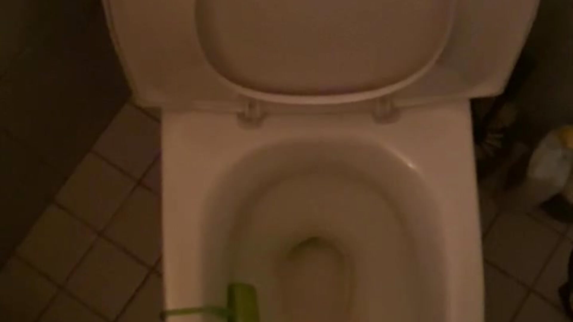 Cum on public toilet