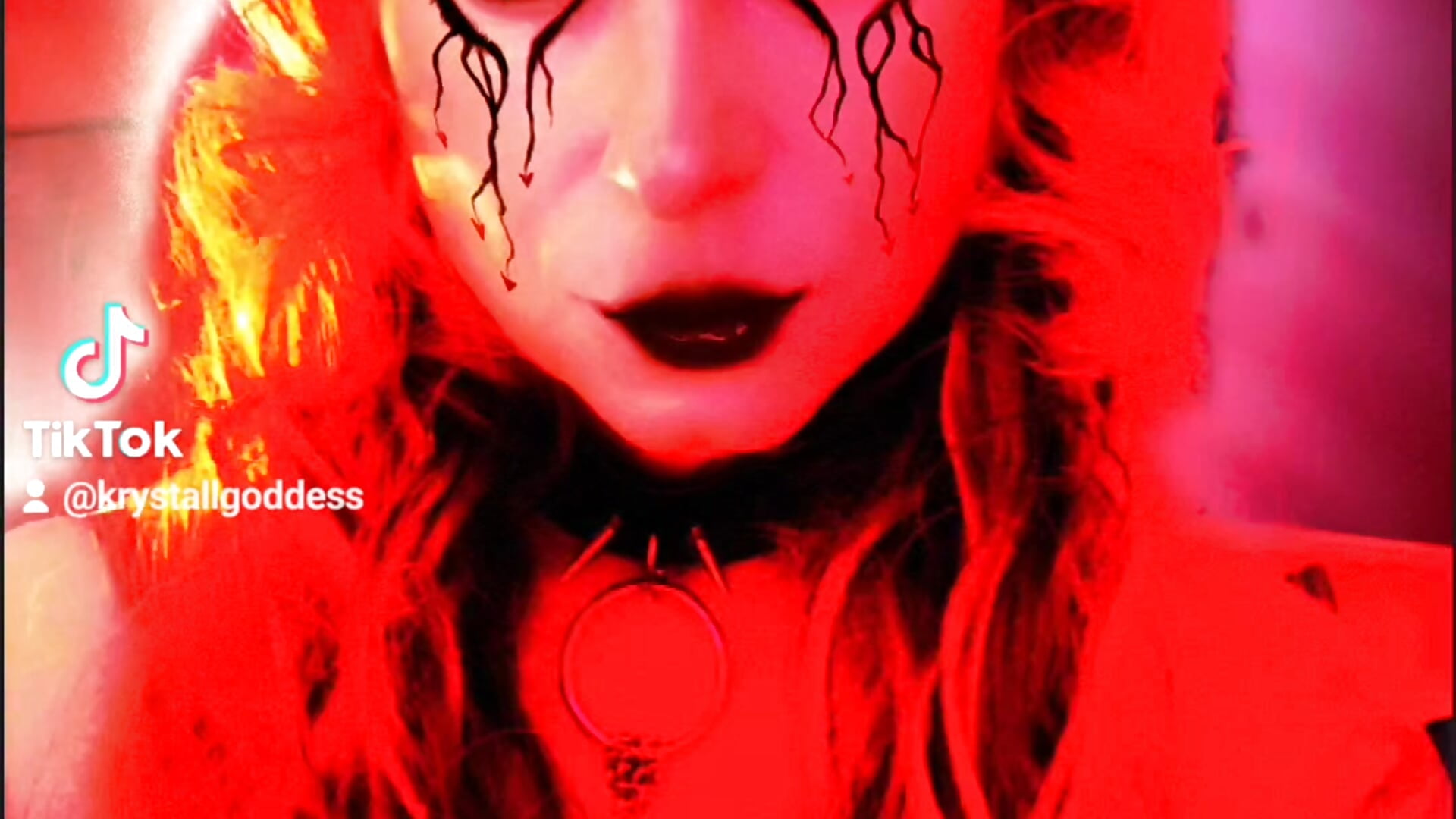 Bad bitch - video by KrystallCox@xh cam model