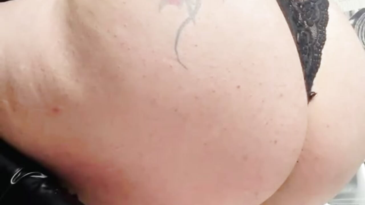 Do you think you can handle no cum if I ride you with my fat ass? - video by Maryan_x cam model
