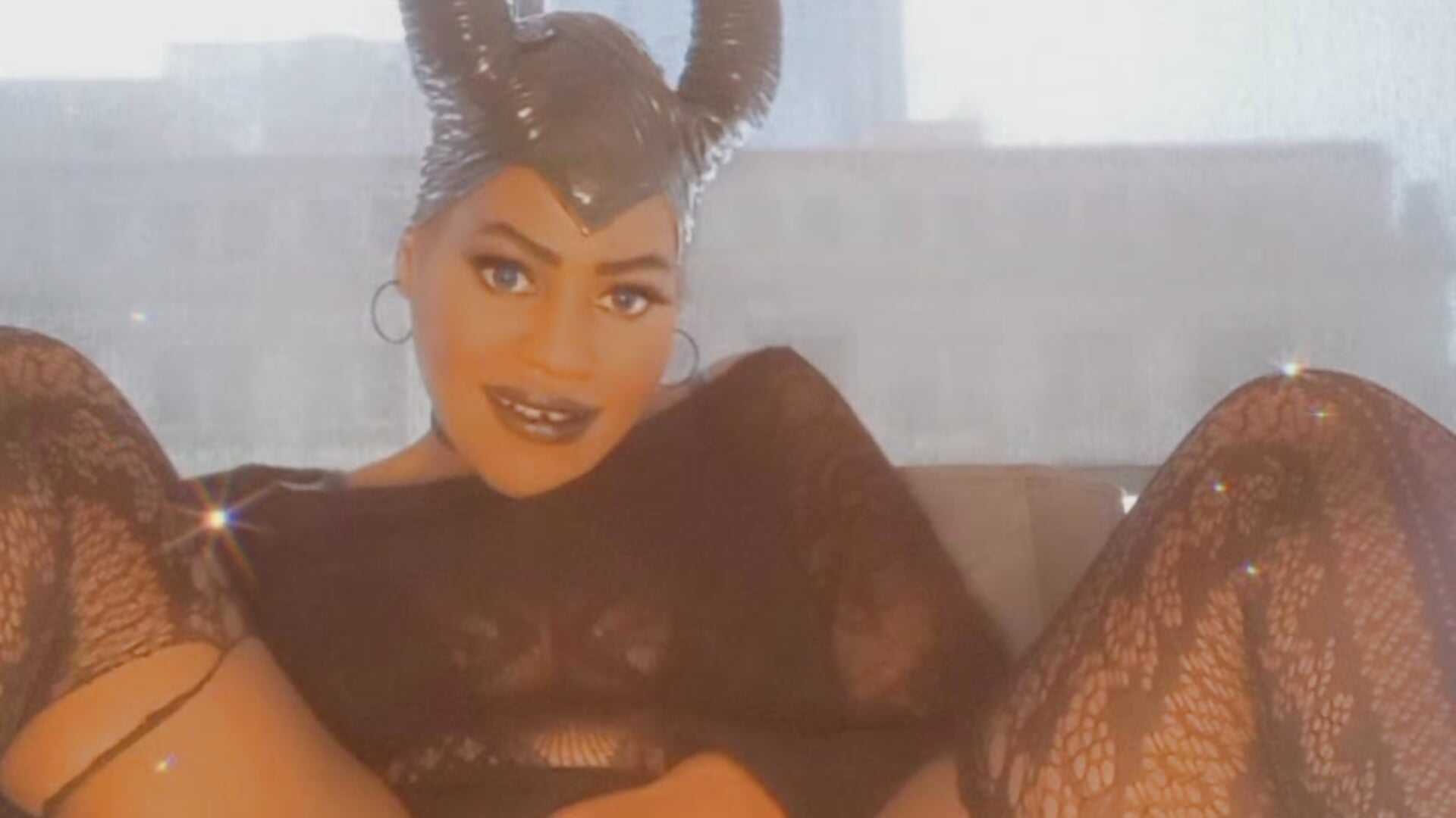 ❤️Maleficent Wants You to Fill Her ❤️ - Video von AmazonianMistress Cam-Model