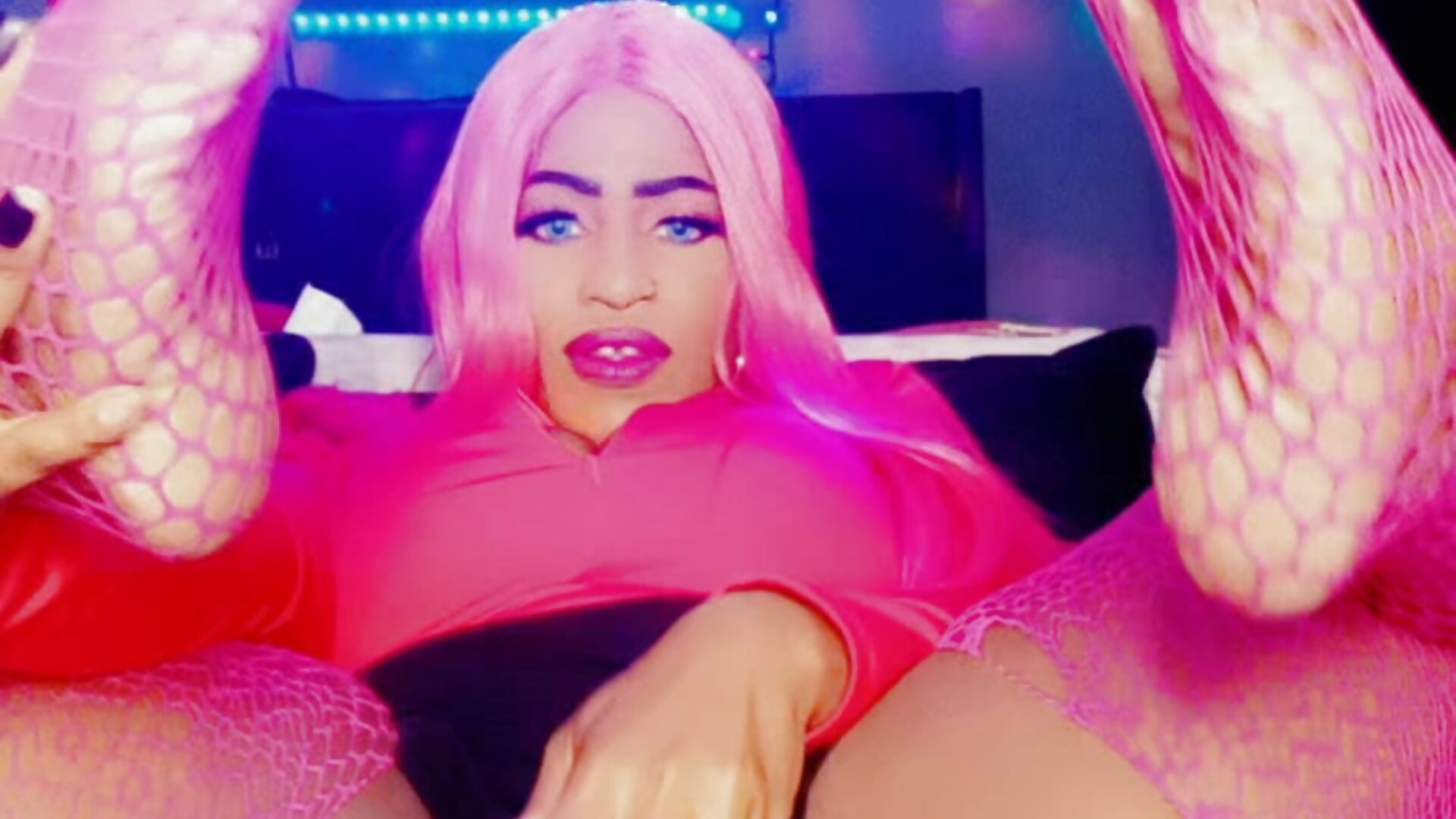 ❤️Barbie Squirts in Your Face ❤️ - Video von AmazonianMistress Cam-Model