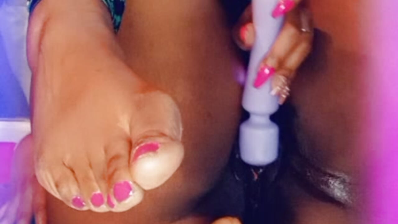 ✌️❤️420 SPECIAL ✌️❤️⛲Mistress Fountain Squirts On Your Dick❤️ - AmazonianMistress 캠 모델의 동영상