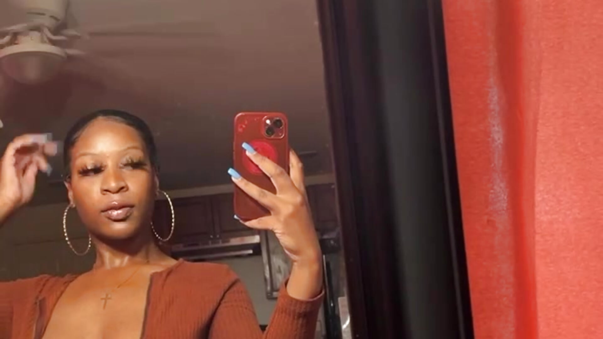 SEXY TEE  💋💋💋 - відео від вебкаммоделі SEXYYYYTEEE