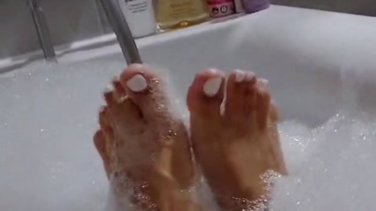 One my toe can destroy your mind – video af goddessagatha cam-model