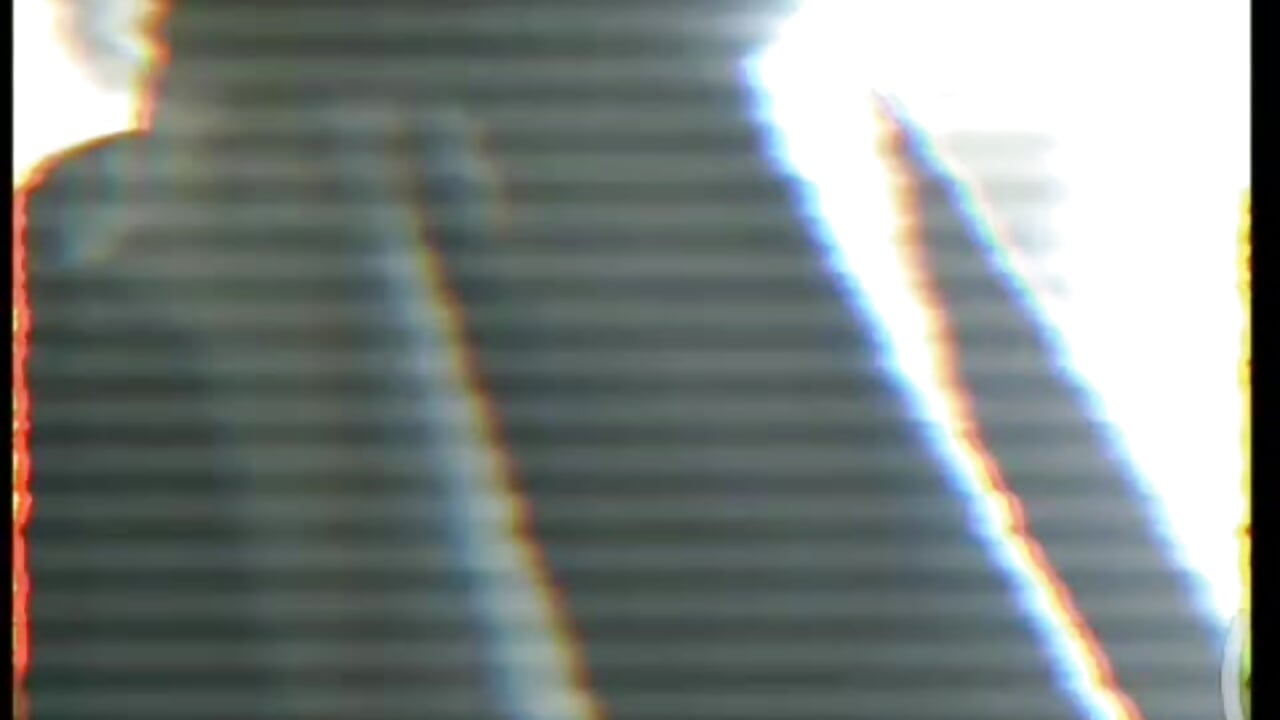 GLITCH GIRL