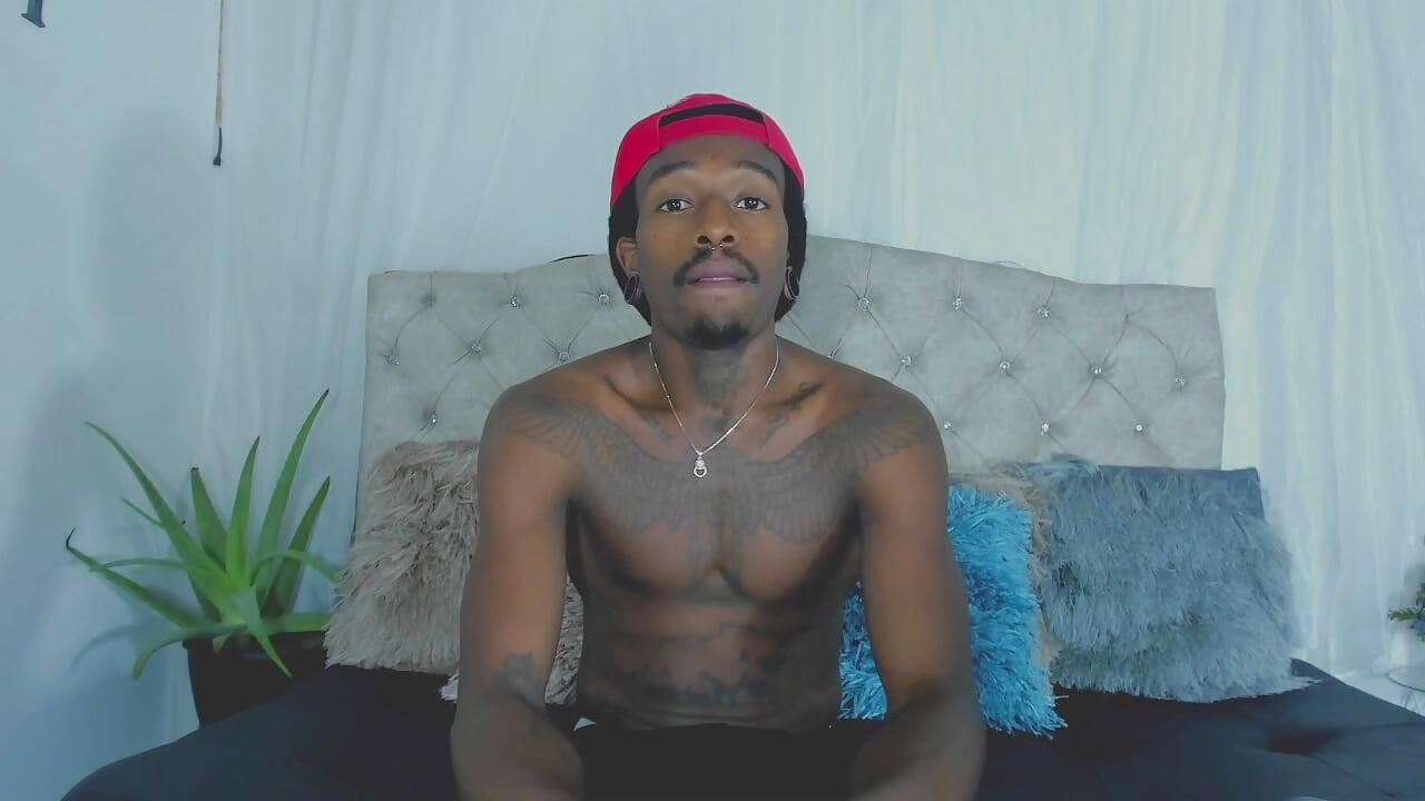 2023-11-16 08-17-23 - video của người mẫu cam Dennis_Dru