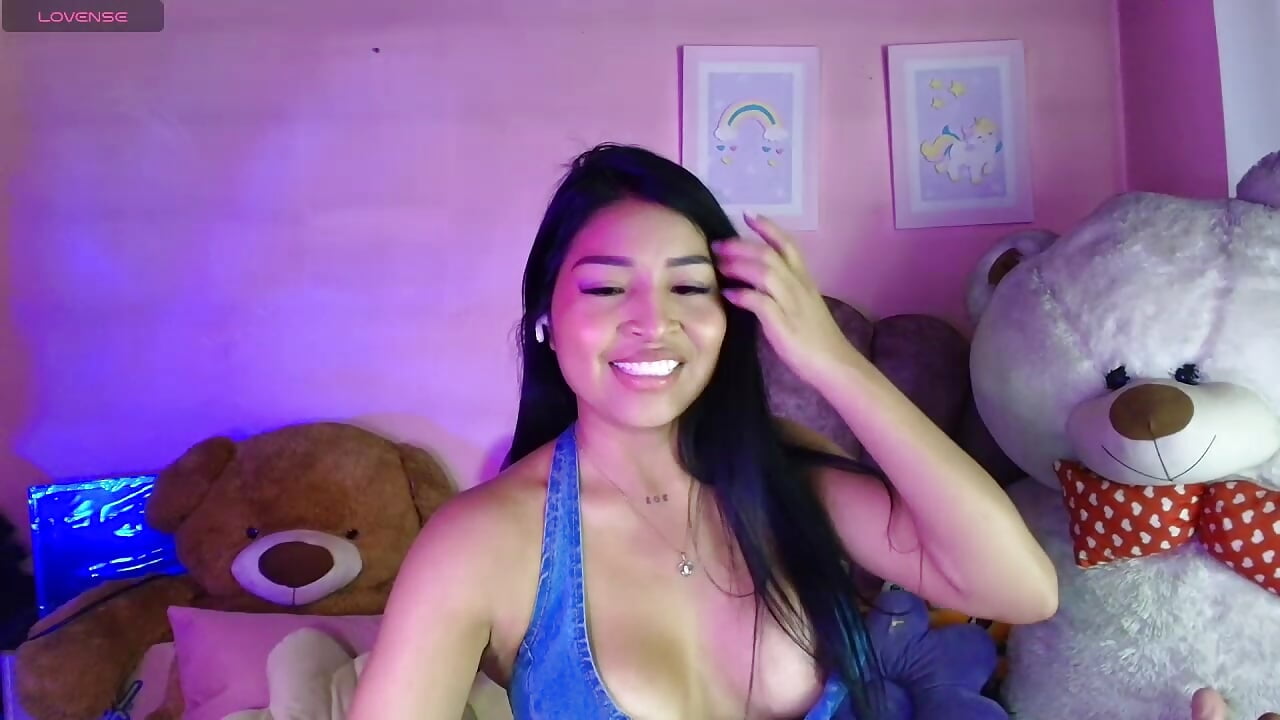 Sensual dance with anal ending😈 - video av Pocahontascute_33 cam-modell