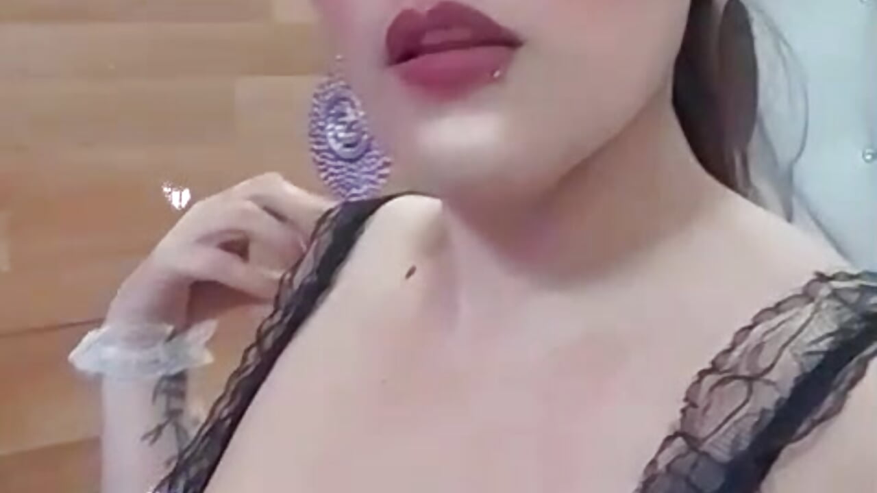 Being happy with you  🥵🙈 - video by horny-juliette cam model