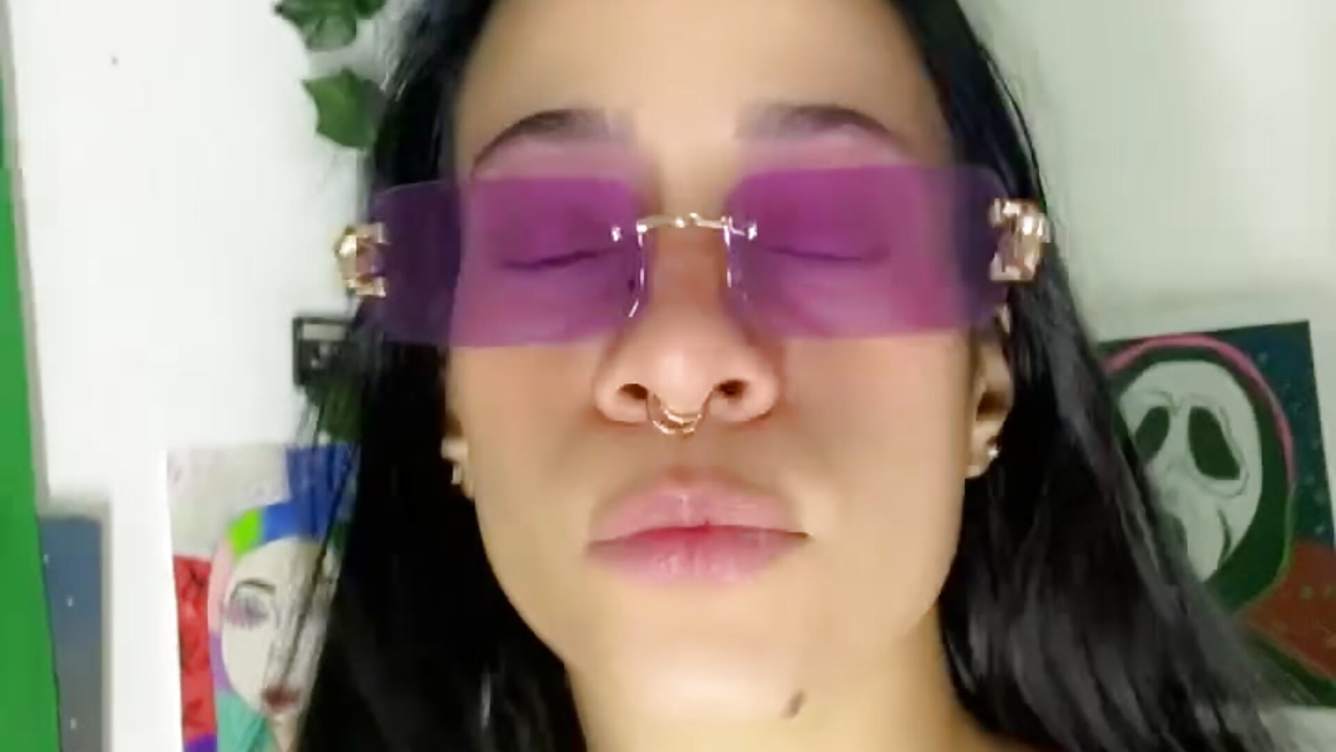 Love - วิดีโอโดย jeniferlove1 โมเดลแคม