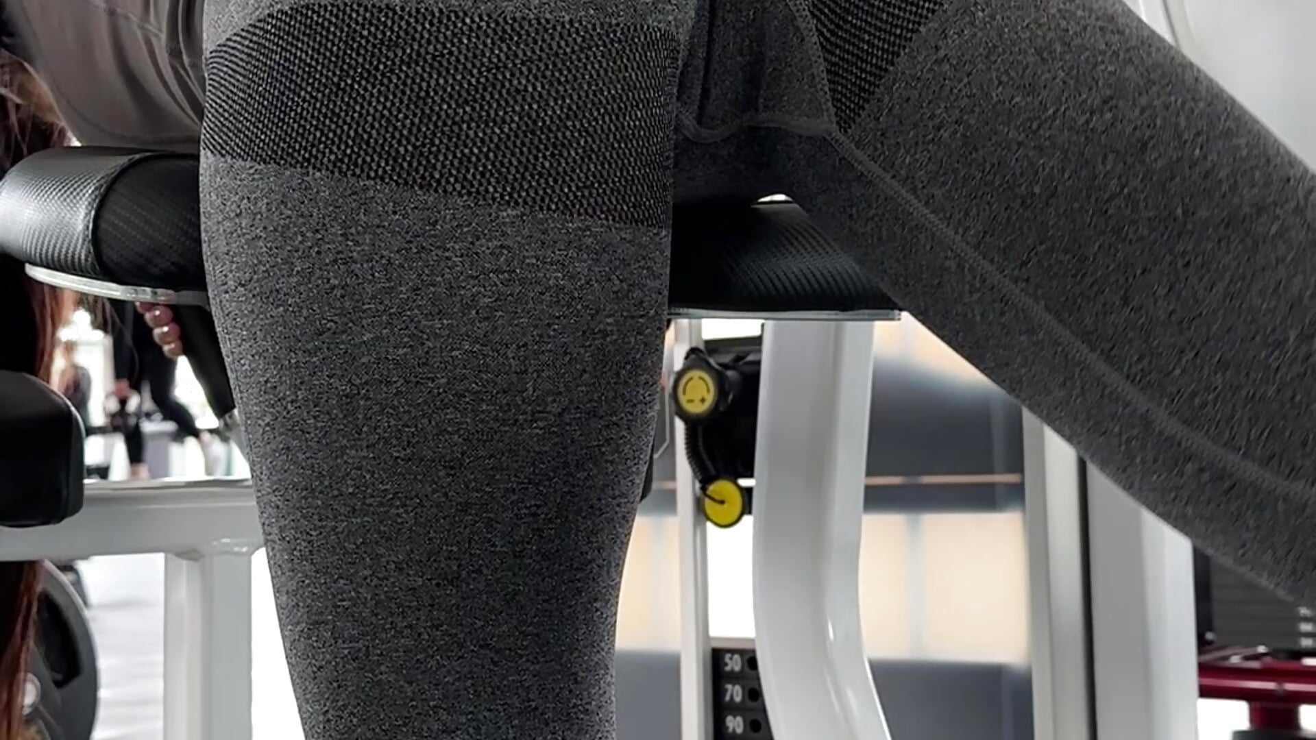 legs day - video by diffgirls2 cam model