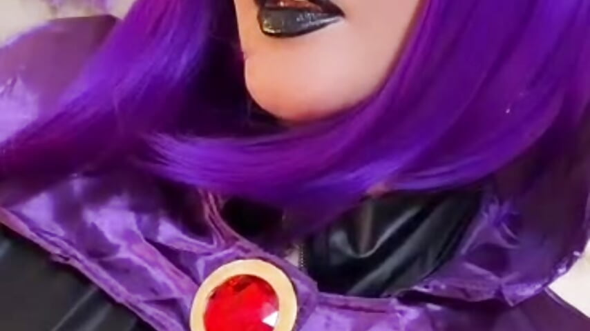 Do you like this Raven Cosplay darling? 💜🥵 — filmik AmberGreyy_, modela(-lki) na kamerkach