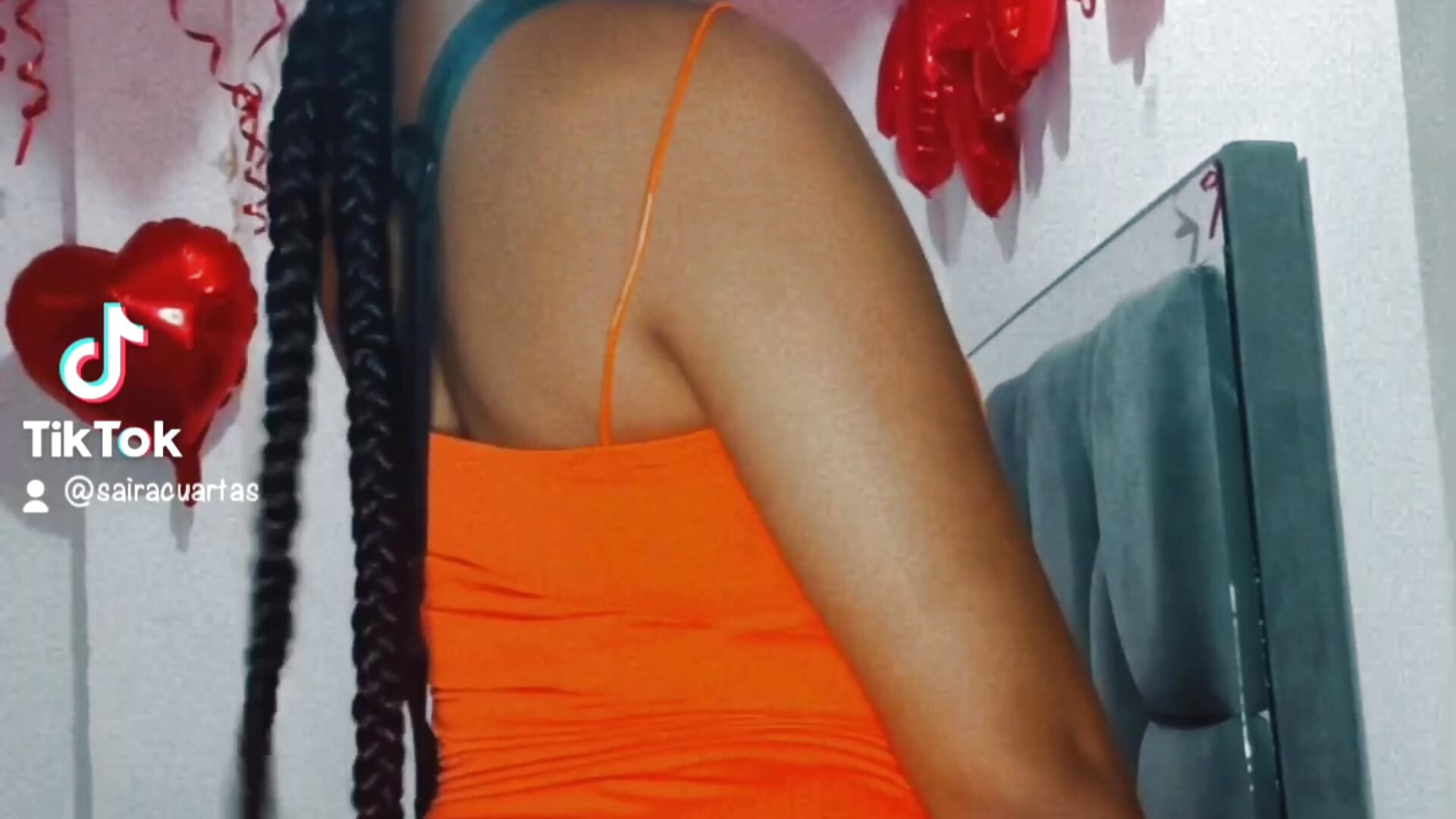 Opart with my orange dress - video by SairaxxxWilliams cam model