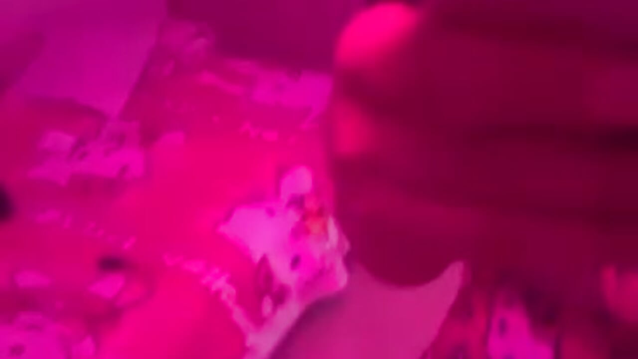 cum on the mirror - video di paula_princexxx modella di cam