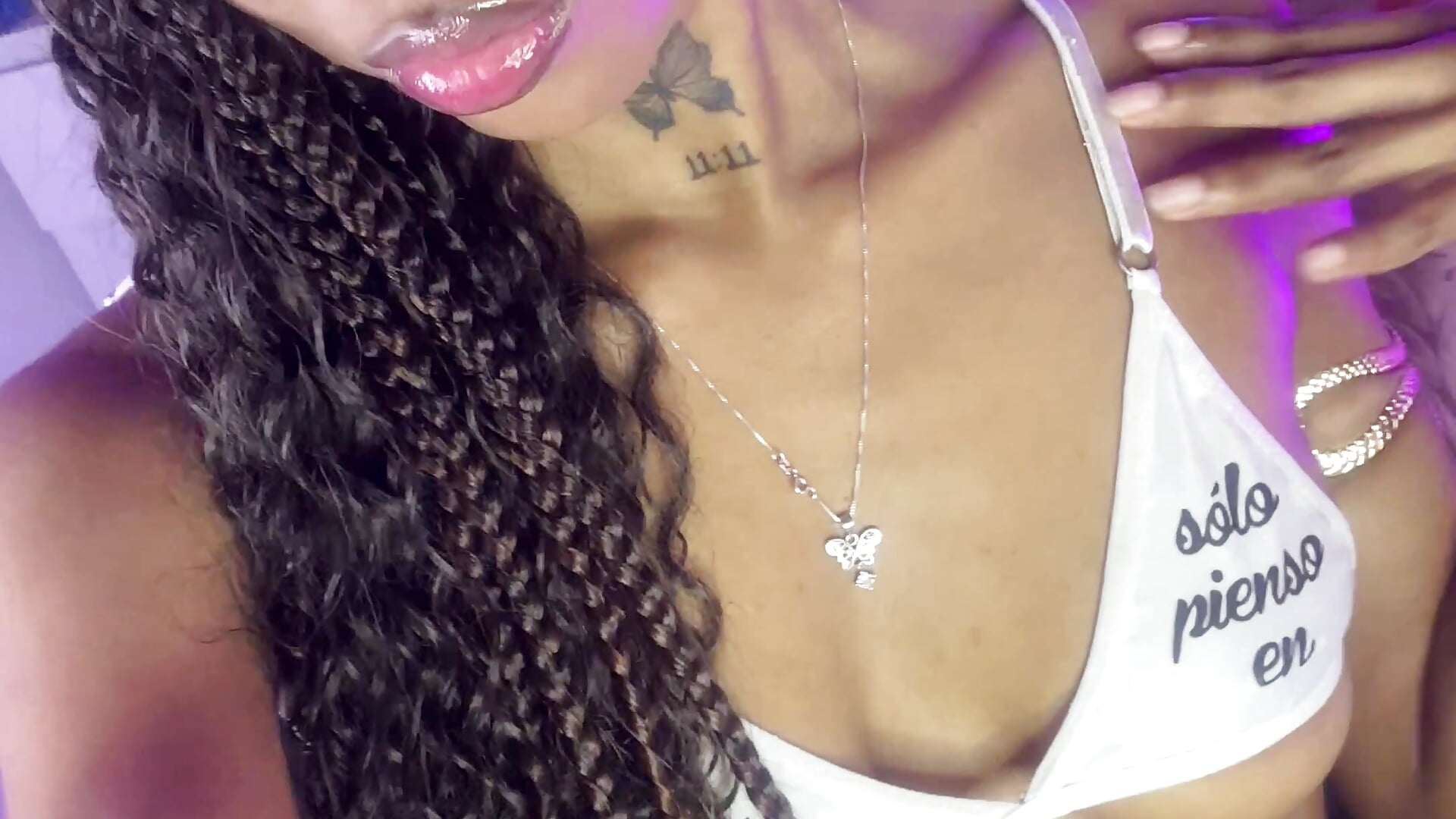 🥵 - video by cristal_subin69 cam model
