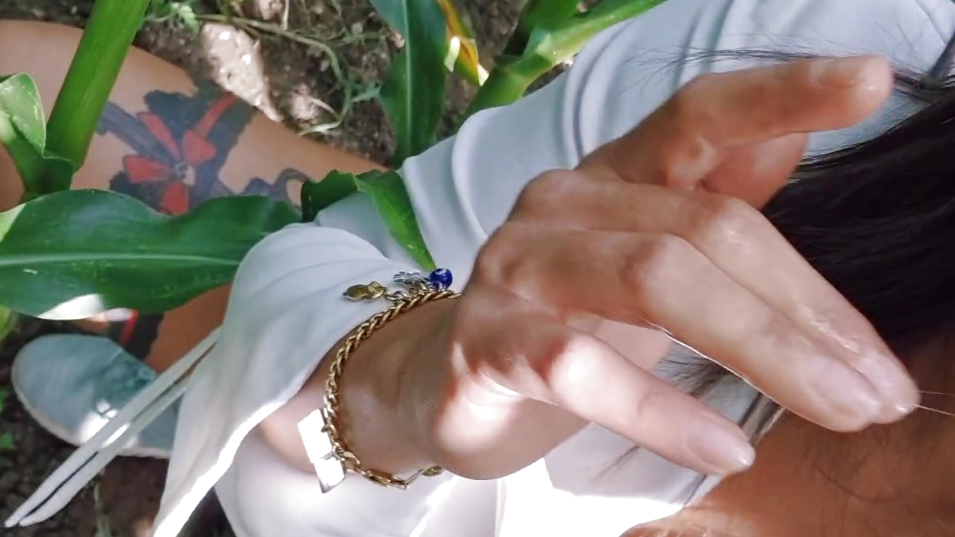 Delicious herself fuck in cornfield 😋💦🥵🌞 Ich war heute ganz unartig und hab es mir mitten am Weg