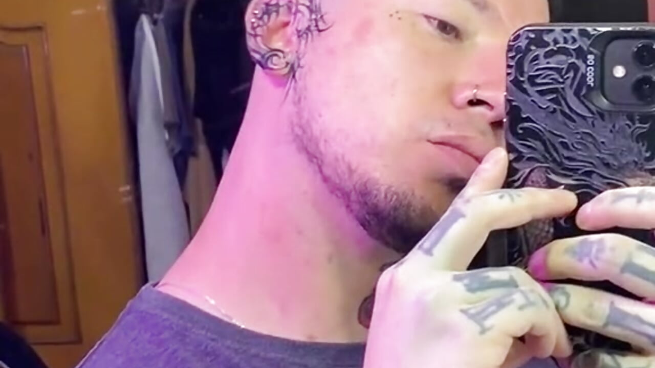 v09044g40000d3lgu07og65o5hop17m0 - video by Adam_tatto cam model