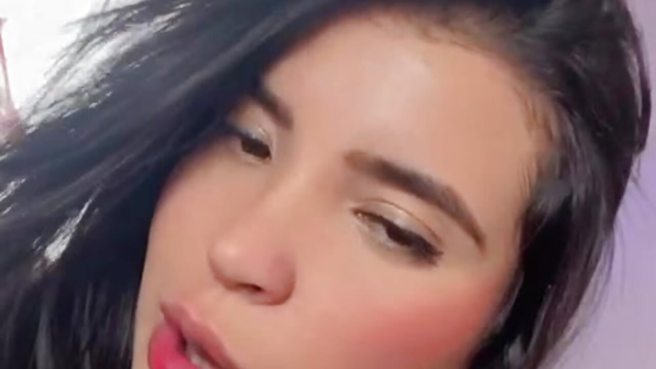 All Eyes on My Perfect Tease - video by samantha_zc8 cam model