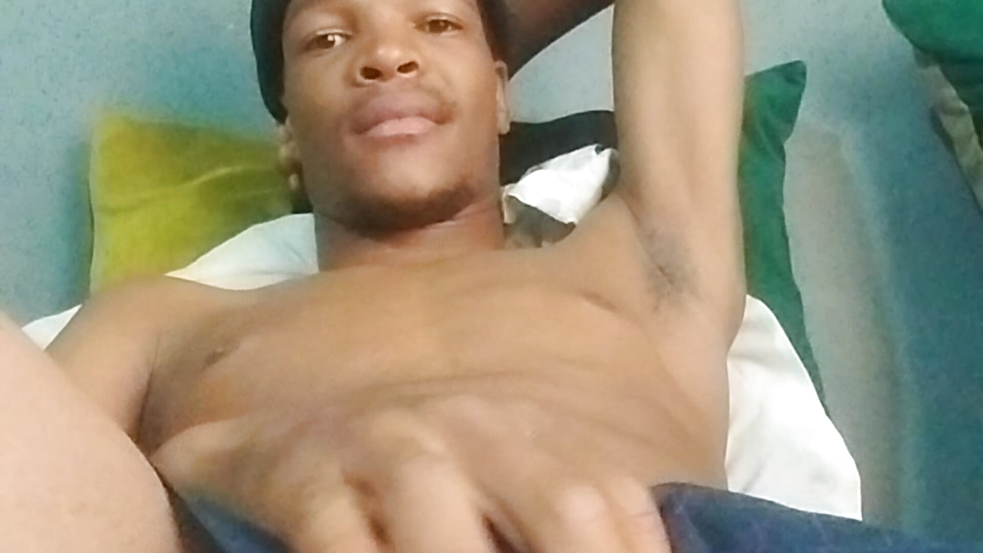 Intro - vidéo du modèle de showcams Sweetboykay