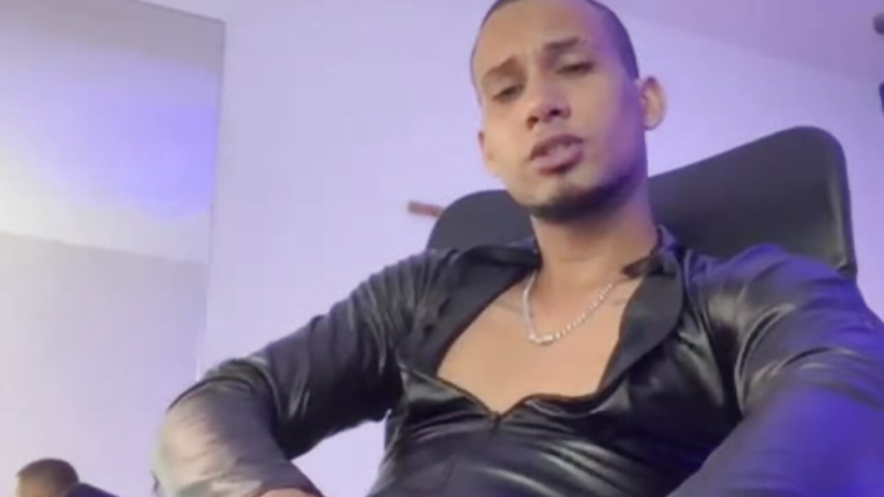 I am your master - video by MagnusFrost cam model