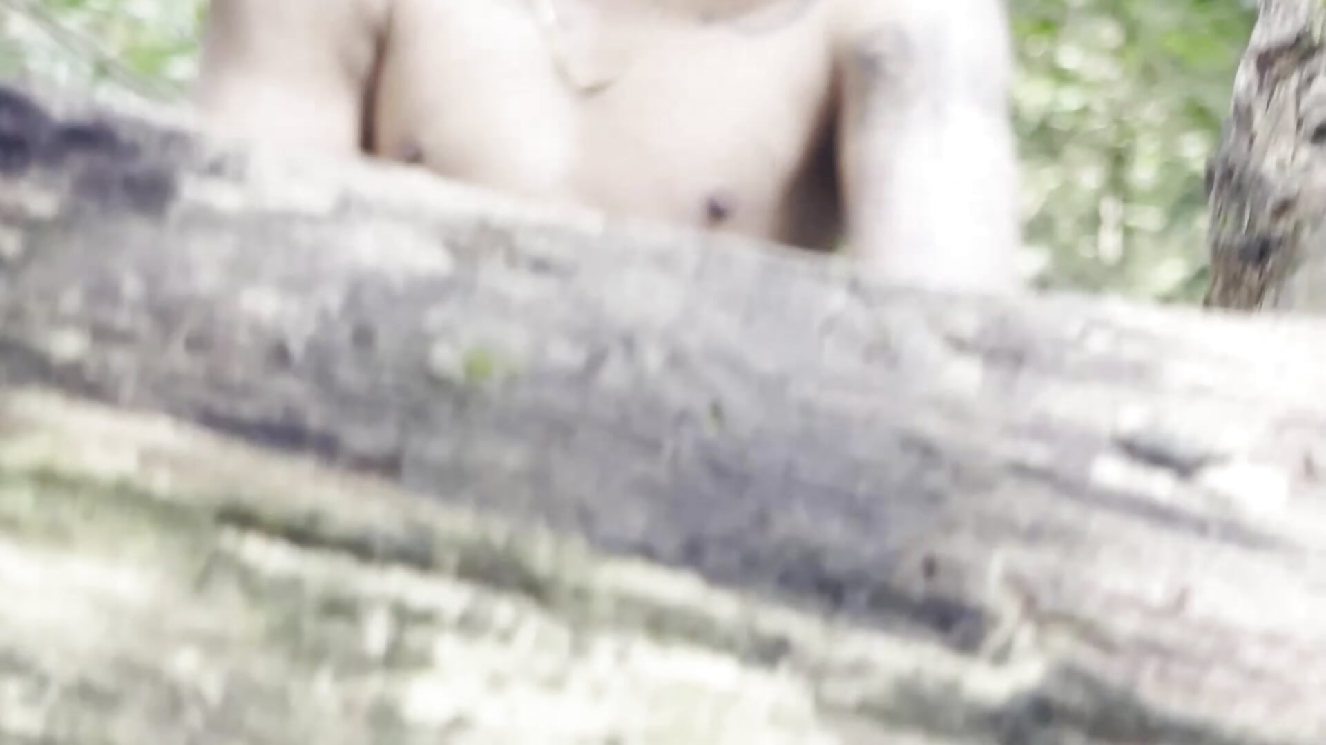 I love green, I love outdoors, I love life - video by MagnusFrost cam model