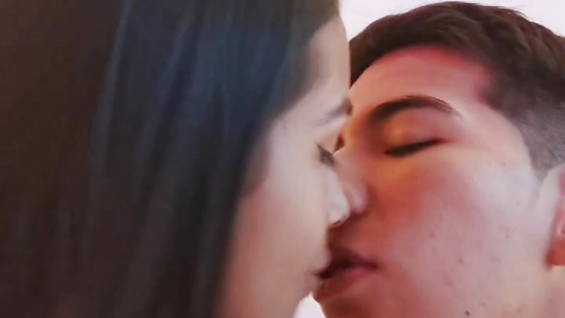 kisses
