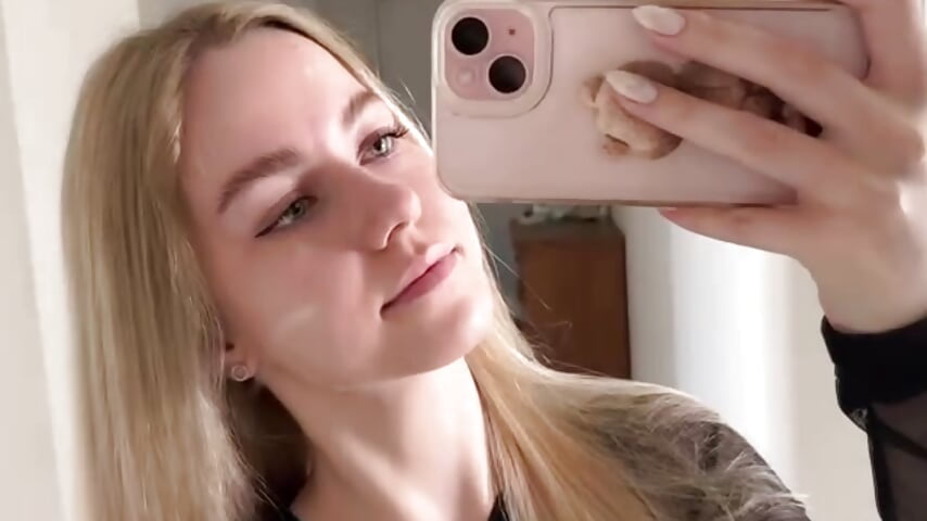 IMG_7245 - video by mary_mooore cam model