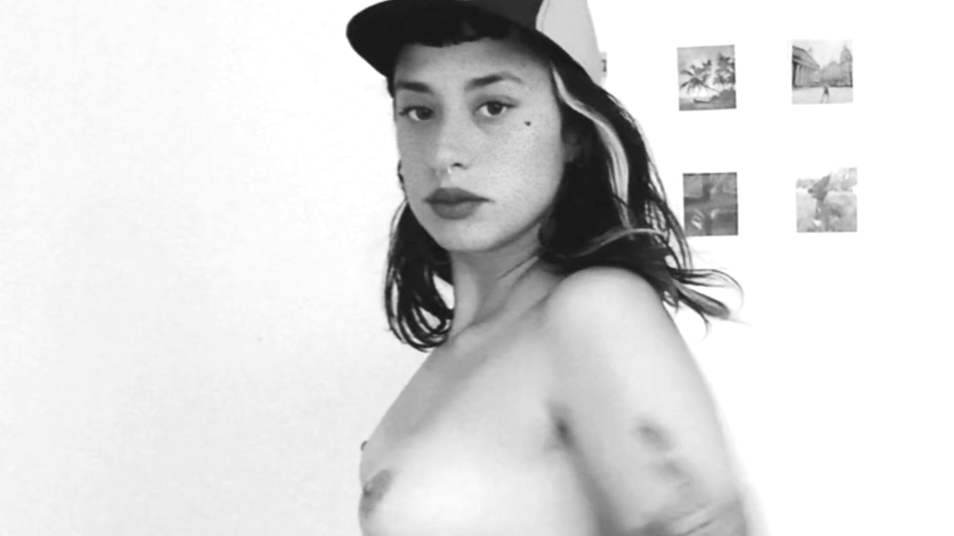 feeling sexy with my new cap 😈