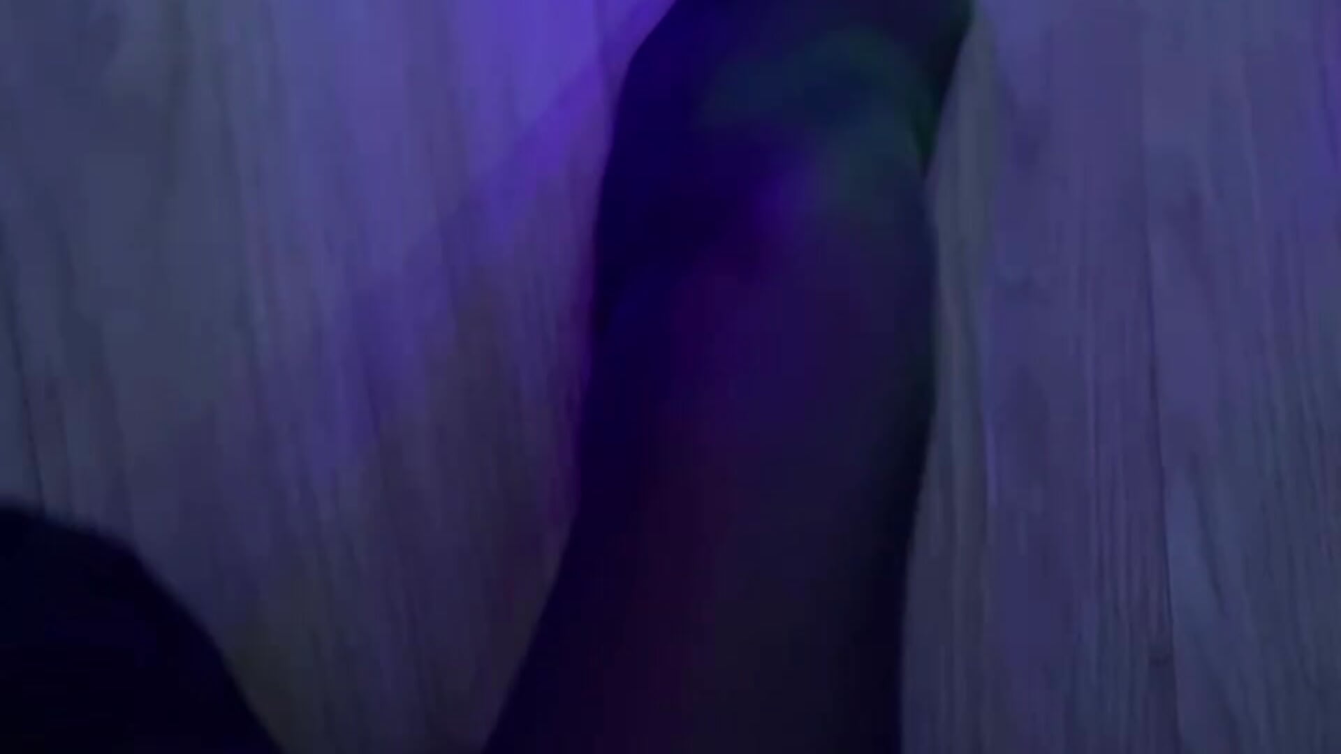 neylon - video by tykioty_Miley cam model