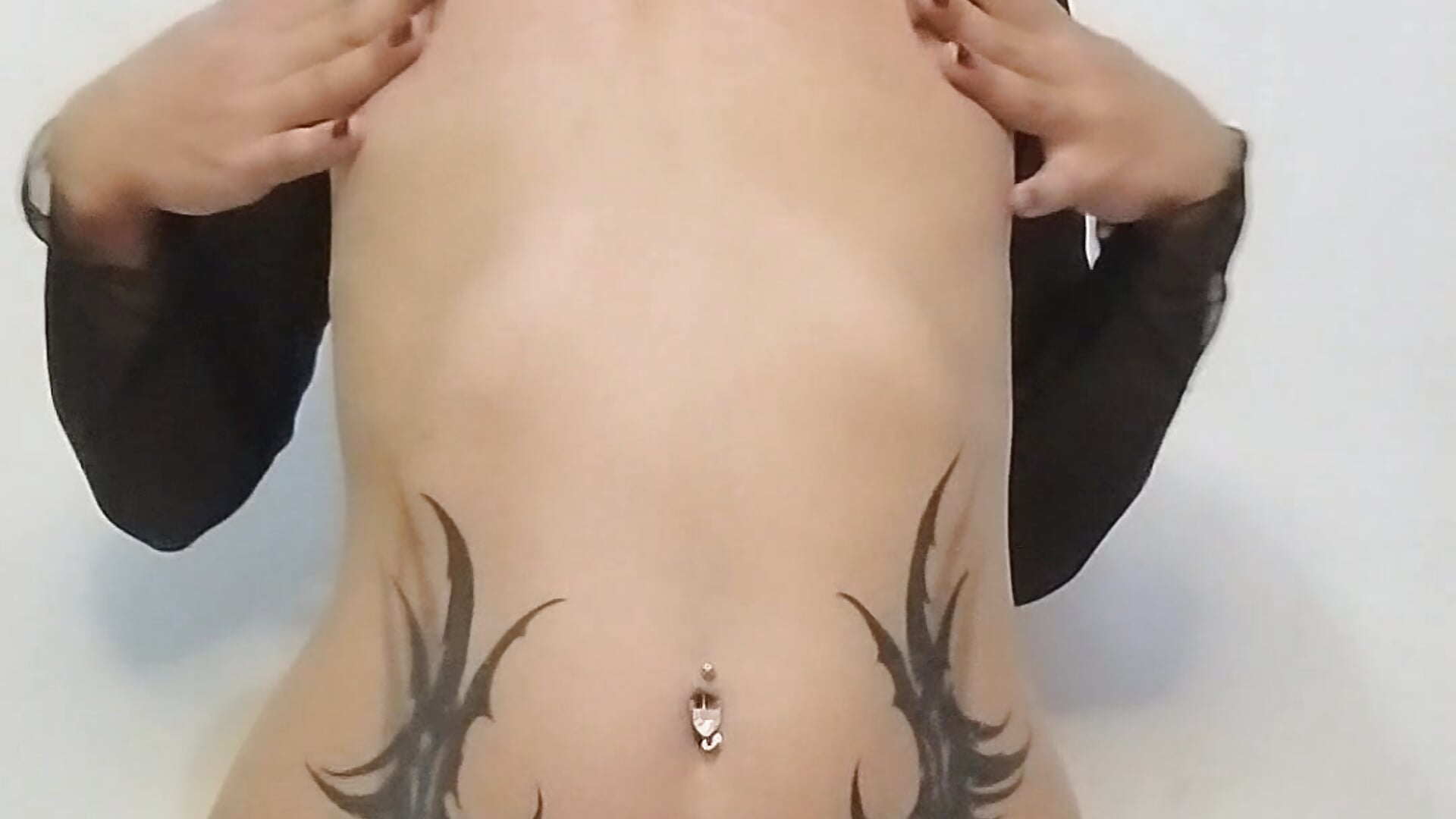 InShot_20251026_142009529 - video by nikitolove cam model