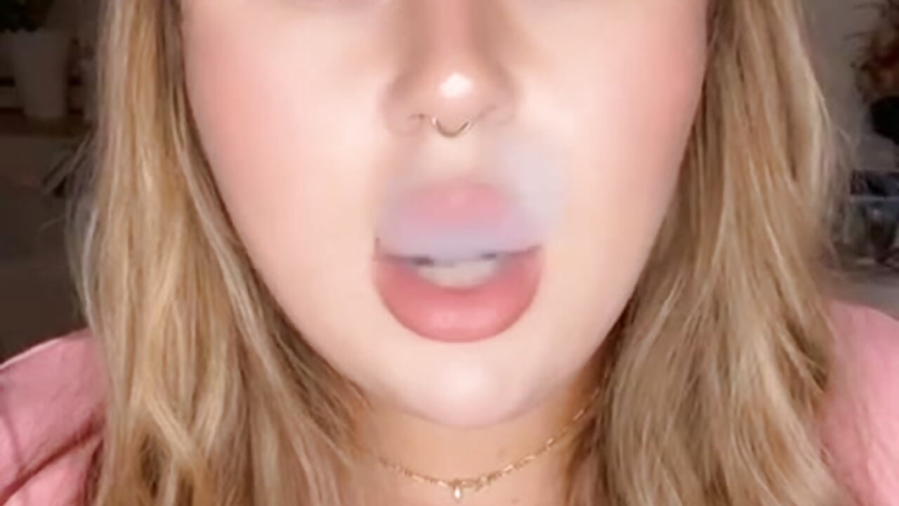 ‎