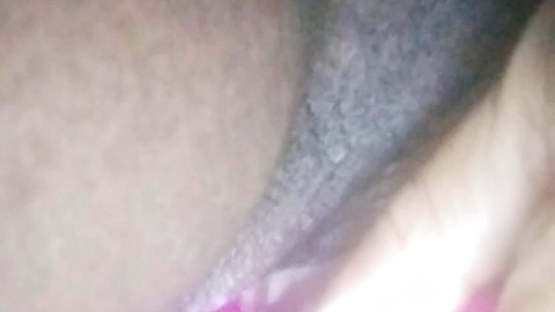 Cream o Gemz - video by GemzBerry cam model