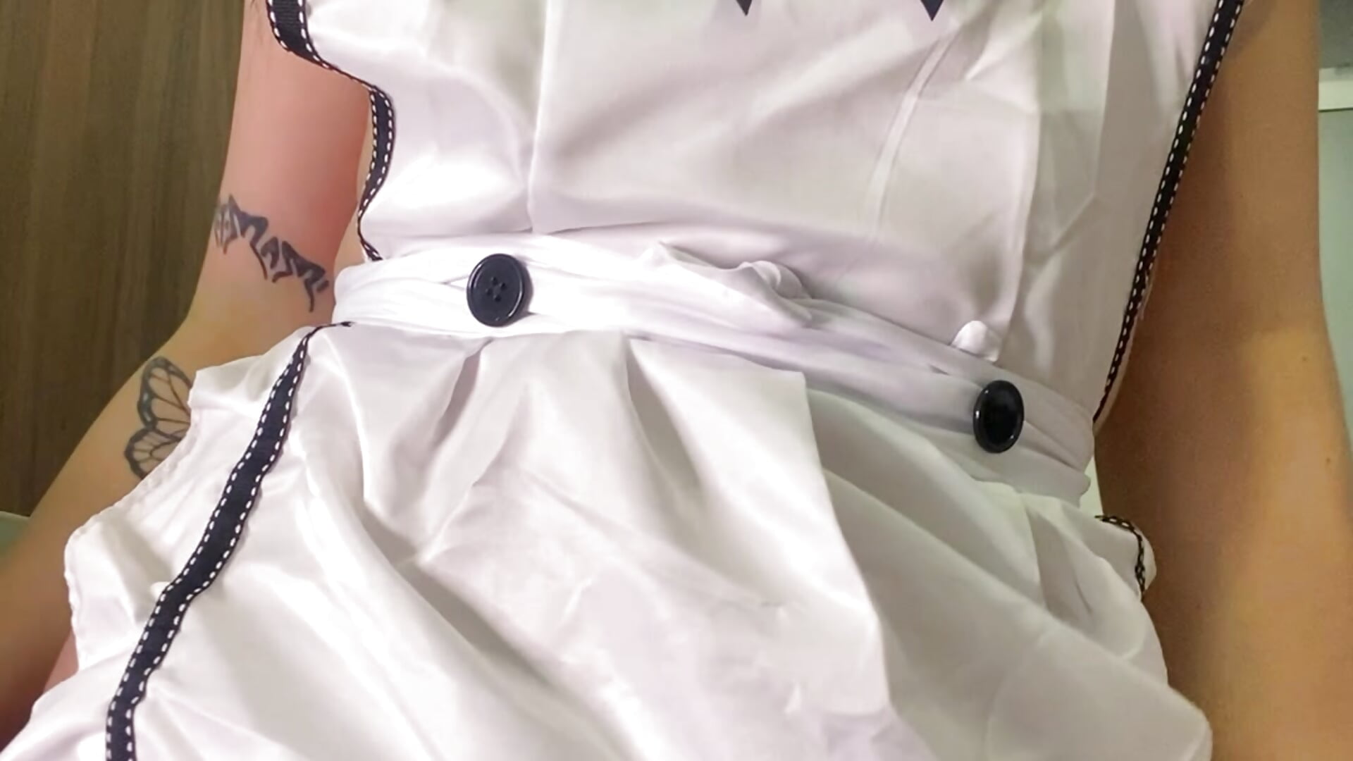 👩🏻‍🍳Baking something hot for u - video by montmariana cam model