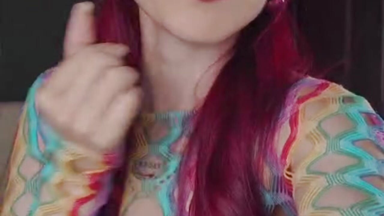 kiss 😘 - LILA_ELLIOT主播的视频