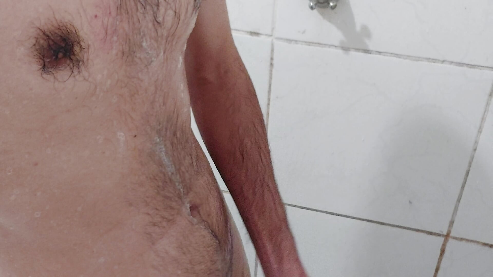 Tesão No Banho Parte 2 - vídeo de la modelo de cam Skinnynerd