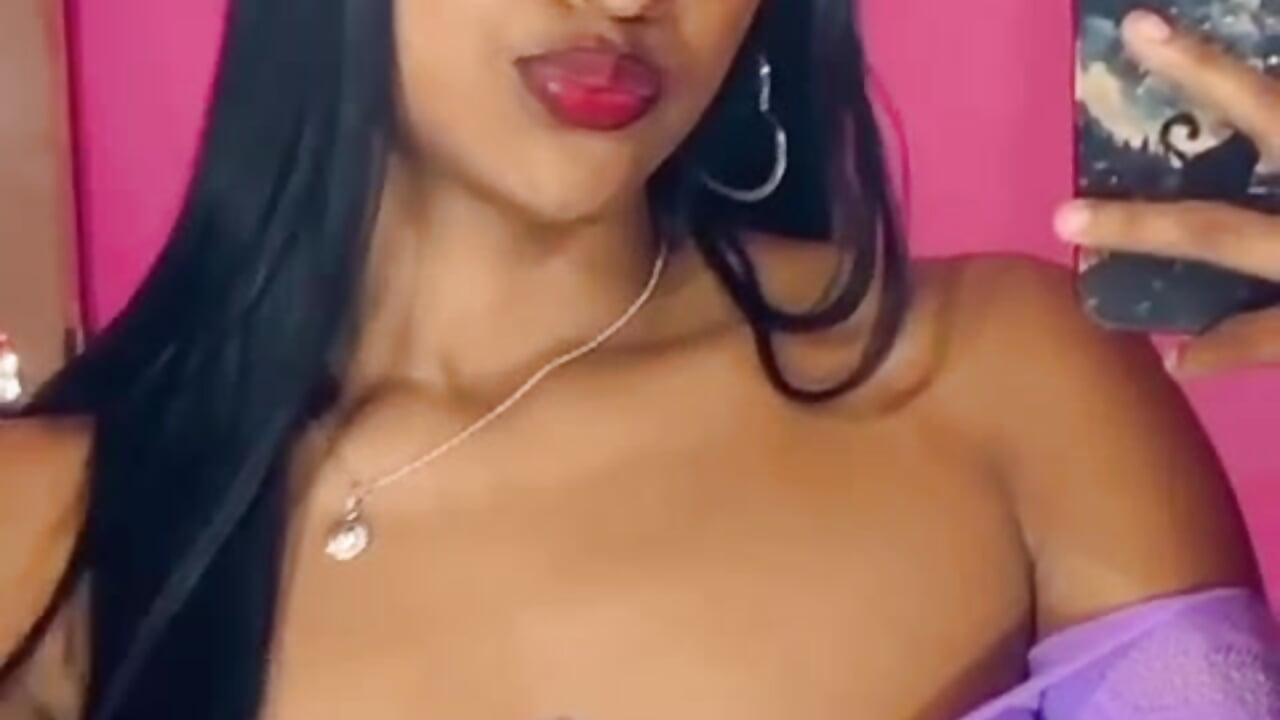 I love the way you tease me without trying 😉🔥 - video di indianschoolgirl modella di cam