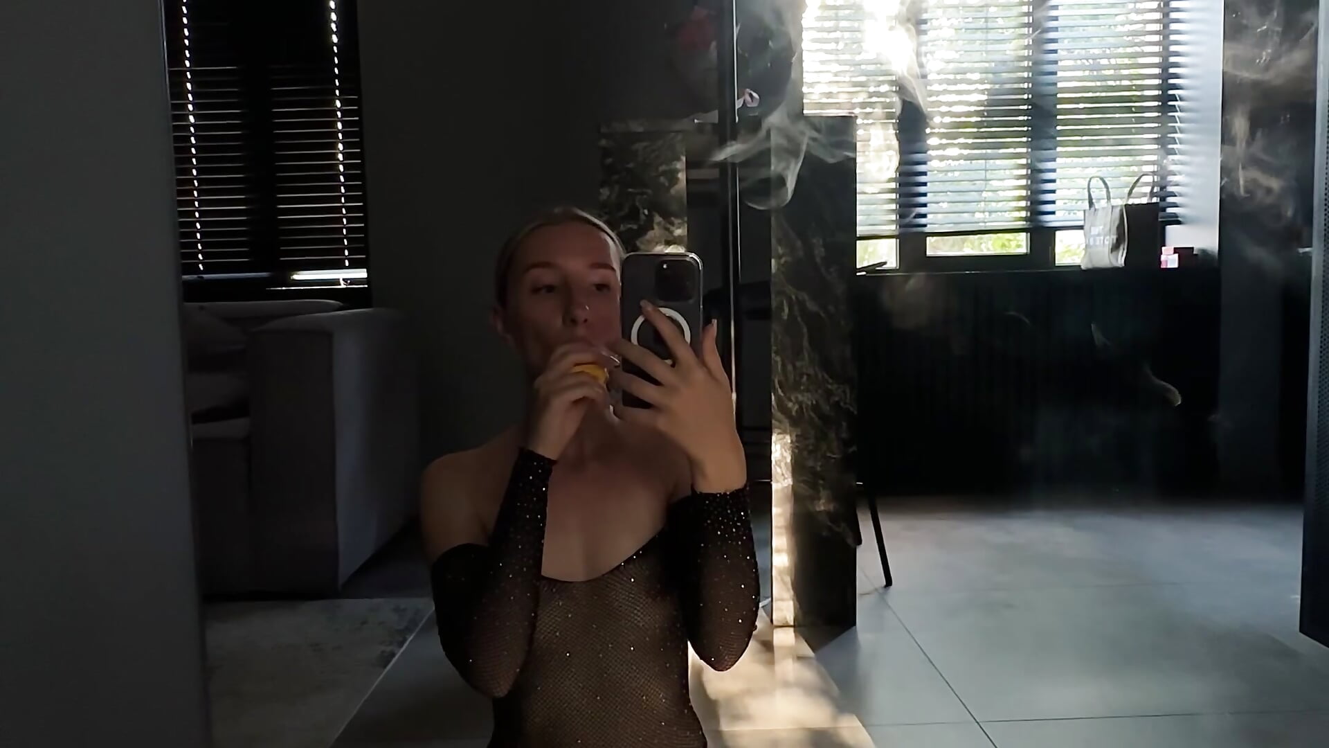 SMOKE - video av _kellystar_ cam model