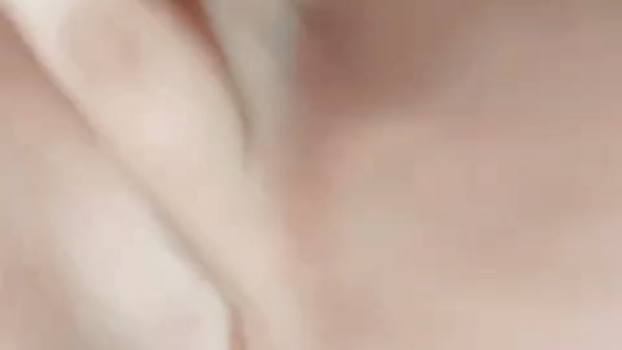 I feel super wet honey - video oleh model kamera AmbarBurhan