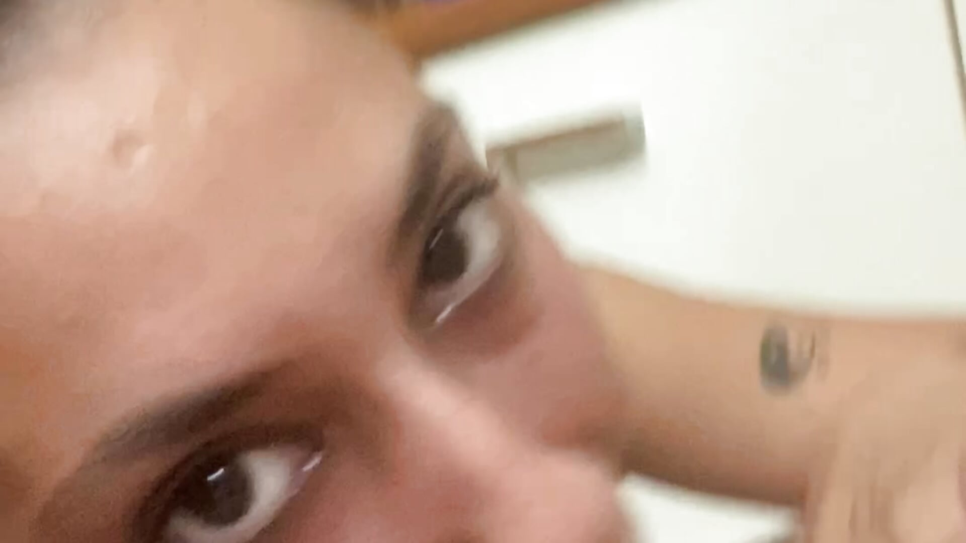 Flash intense blowjob