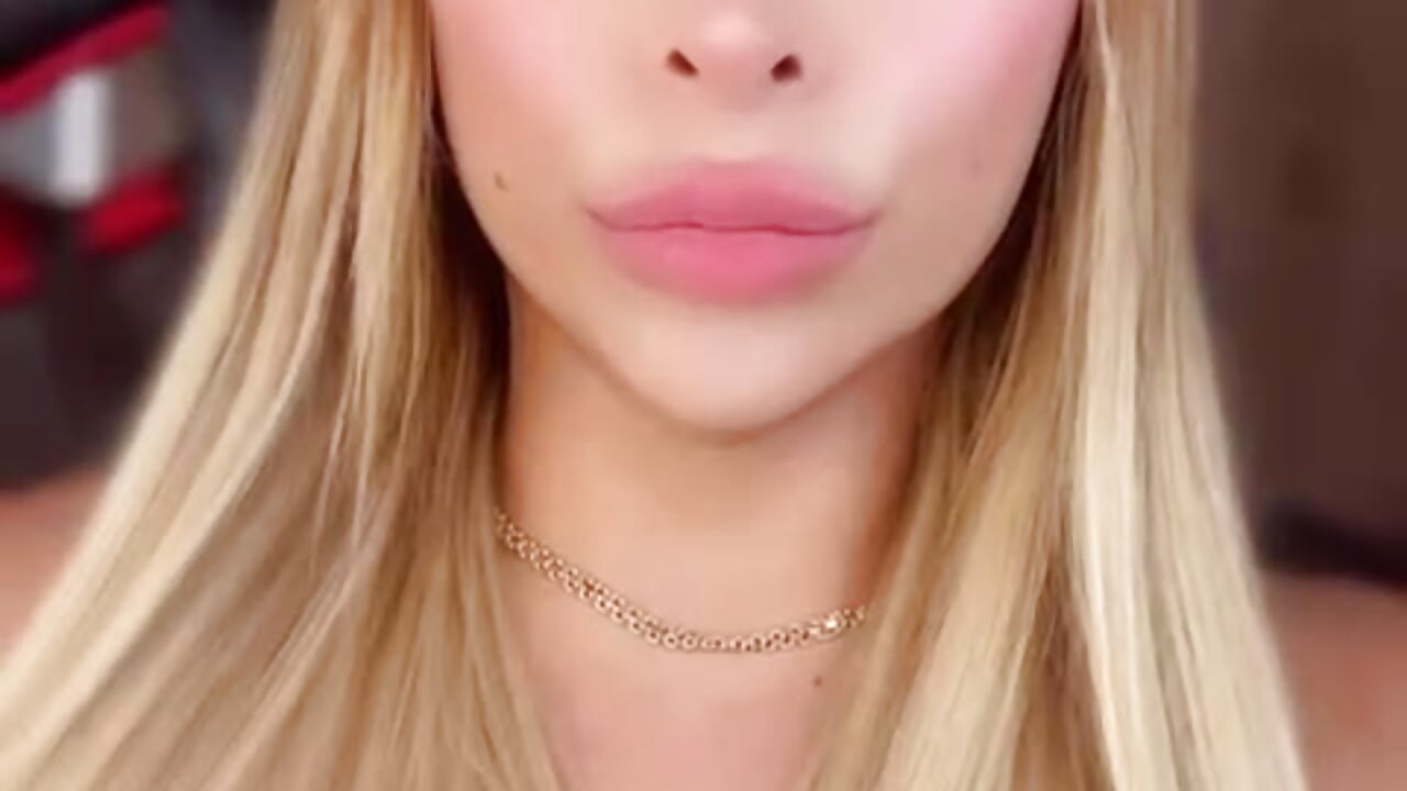 Come with me ♥ - video by KylieCooper cam model