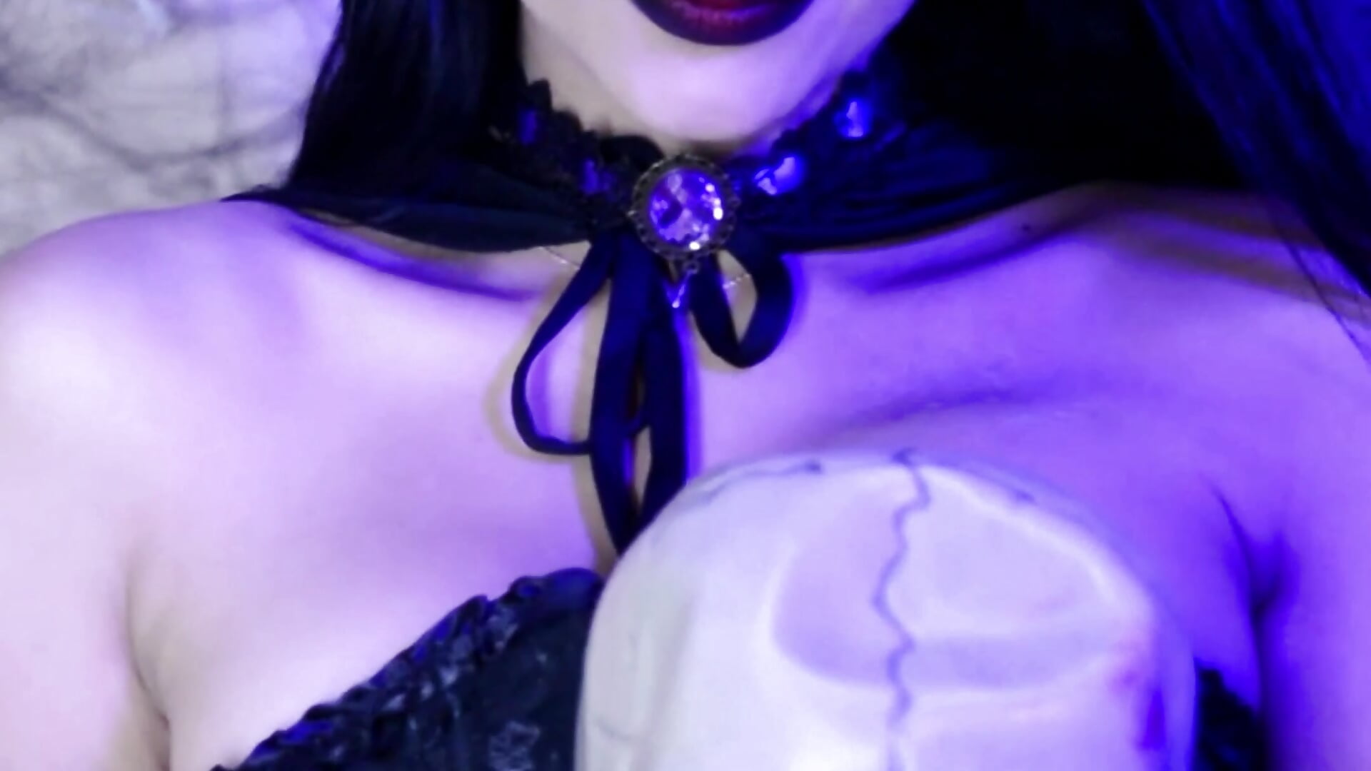 Halloween - video di UrNewFantasy modella di cam