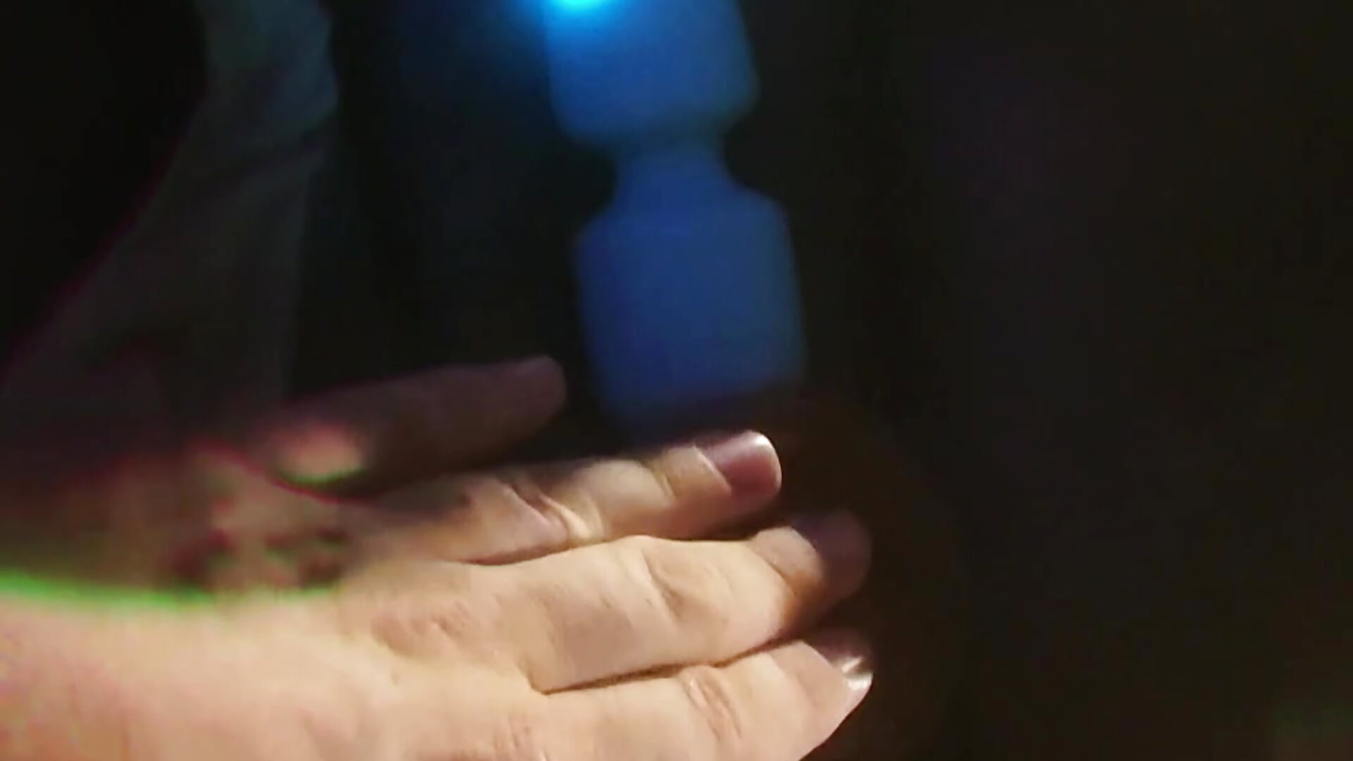 Vibrating butt plug 🤫
