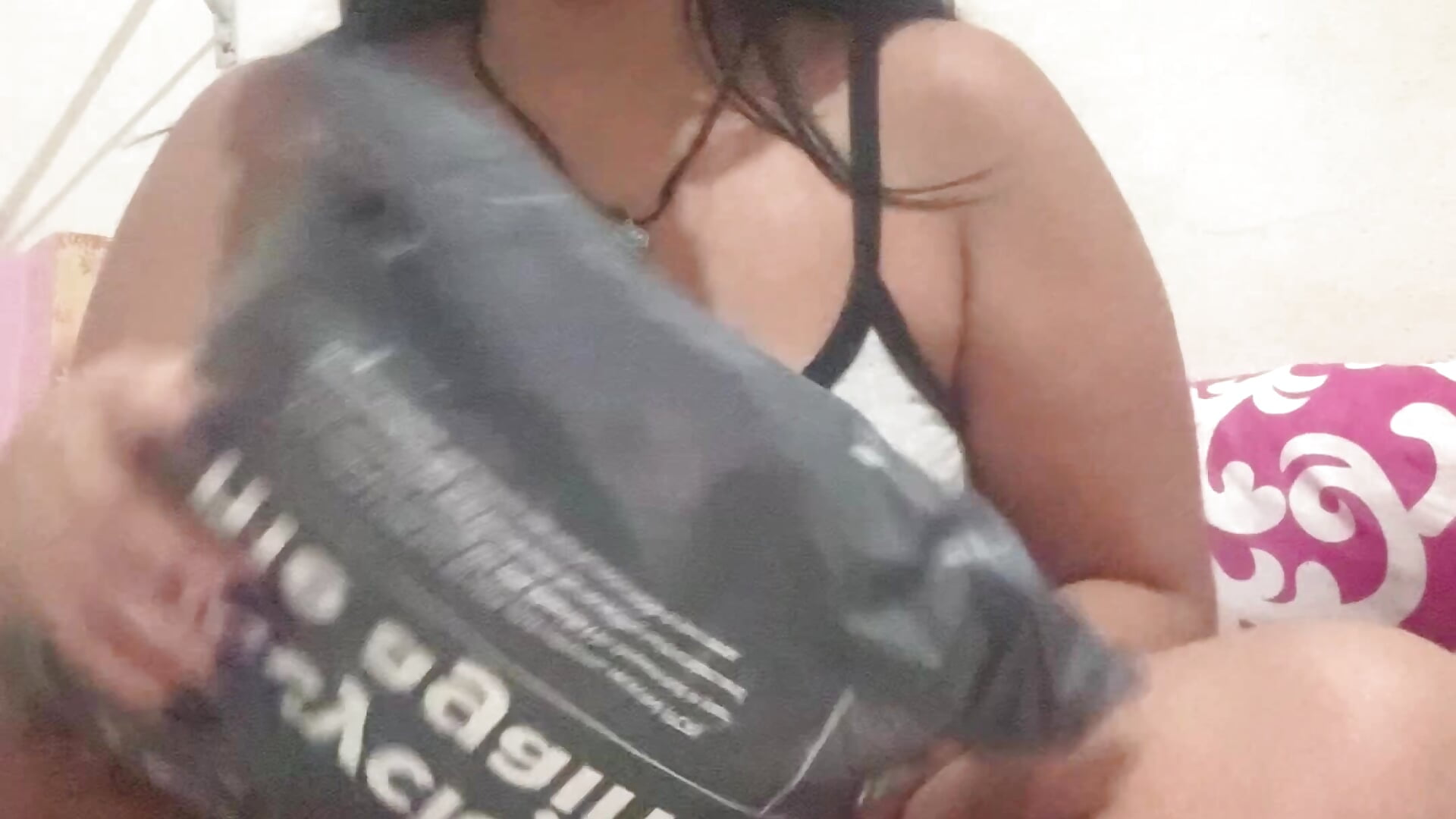 Ustedes me lo regalaron gracias - video di Ceninth modella di cam