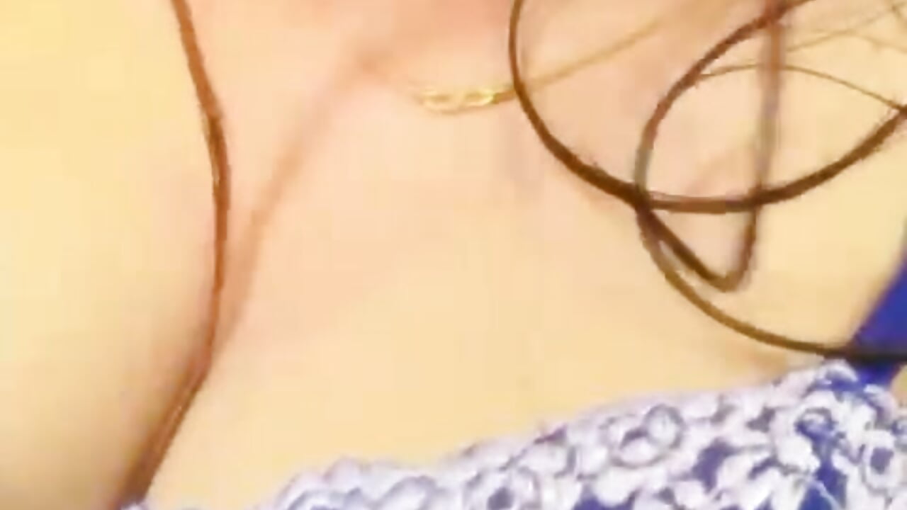 mess - video by lipsensationqueen cam model