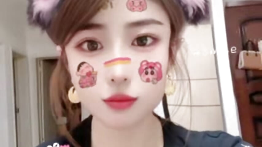 嘚瑟下 - video by bao392545 cam model