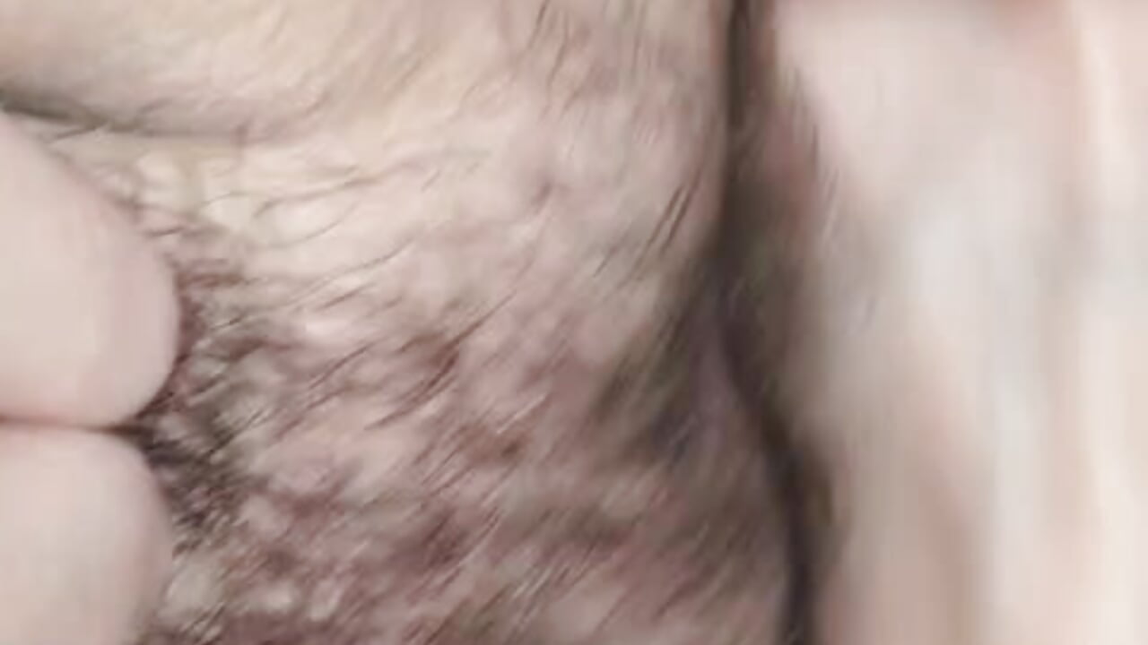 Masturbation au gland - video van Emilie_squirt cam-model