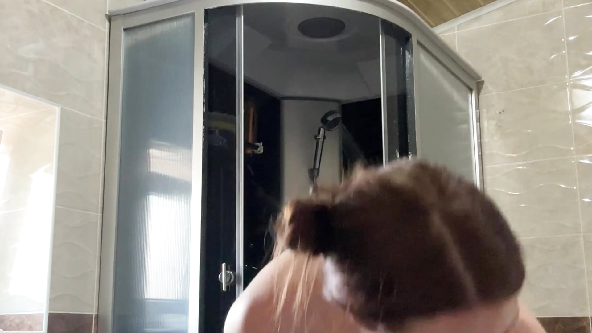 I take a shower and squirt in it 💧💦💦 - Video von _JustmeHere_ Cam-Model