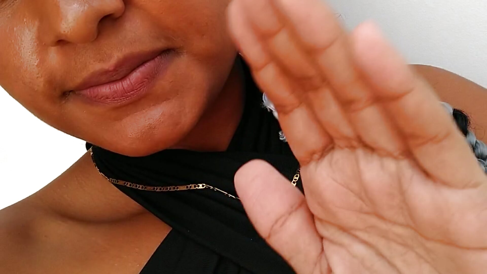 Hi - video by Andeina_Florez cam model